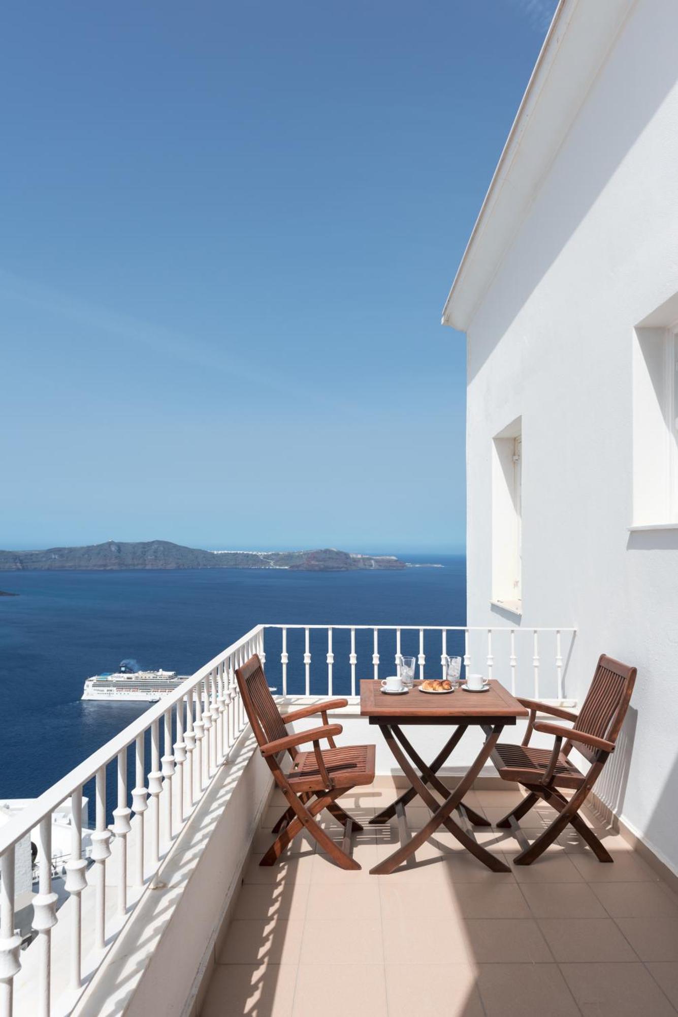 Atlantis Fira (Santorini)