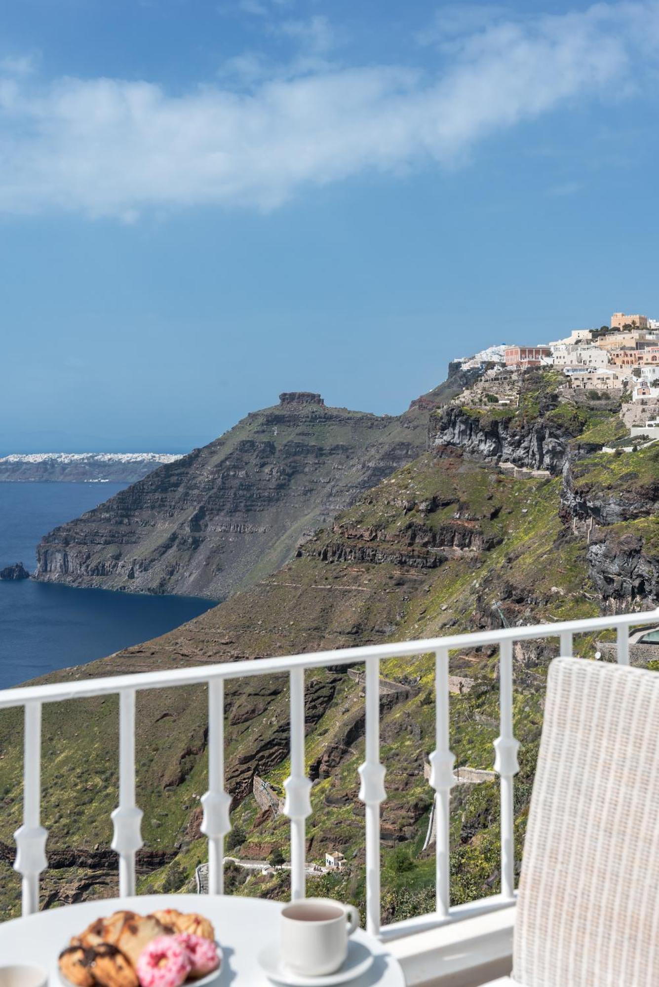 Atlantis Fira (Santorini)